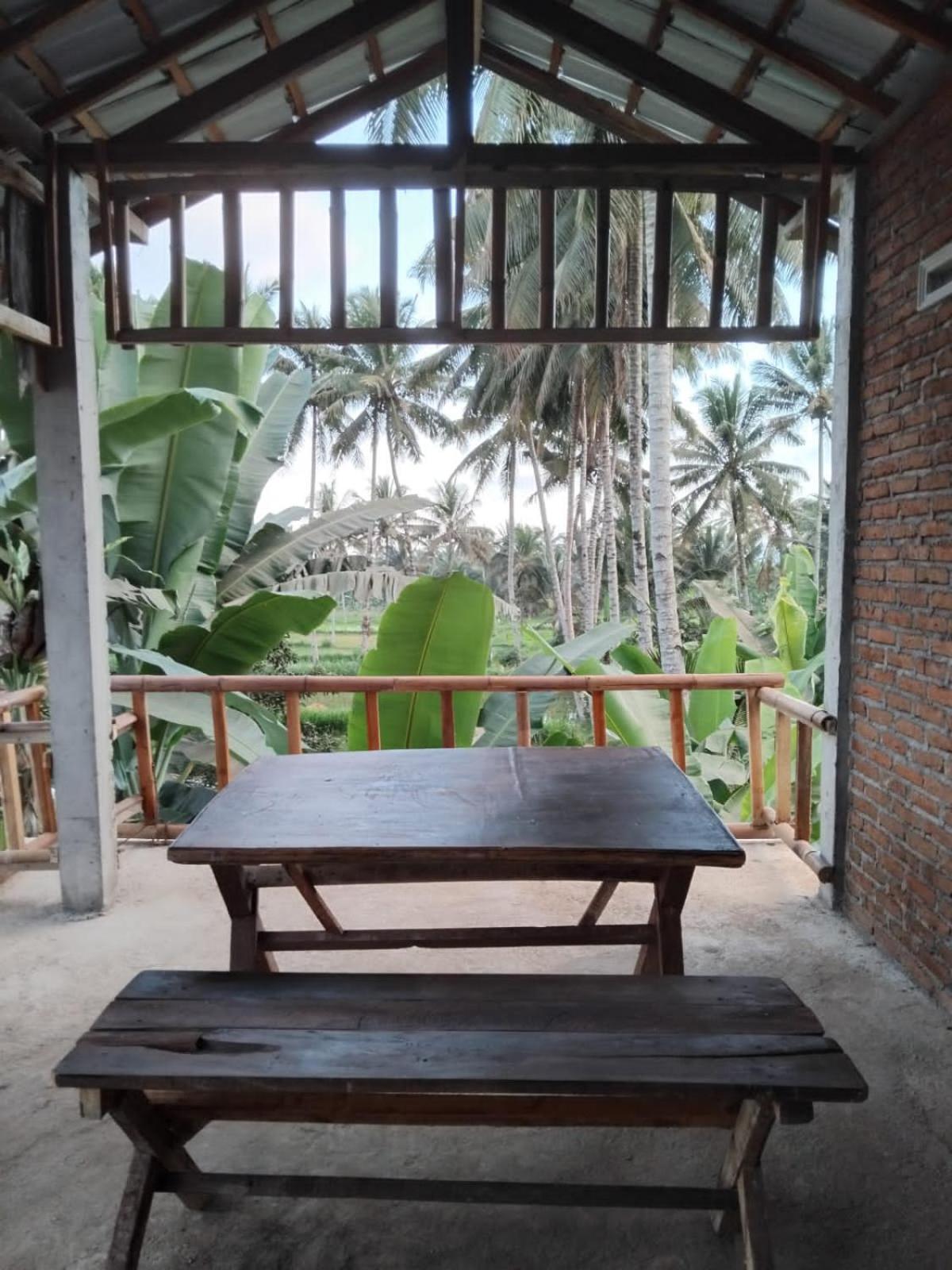 Syaqila Homestay Lombok Тетебату Экстерьер фото