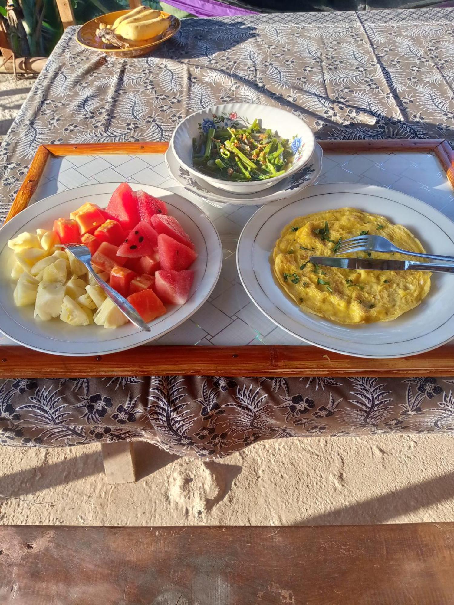 Syaqila Homestay Lombok Тетебату Экстерьер фото